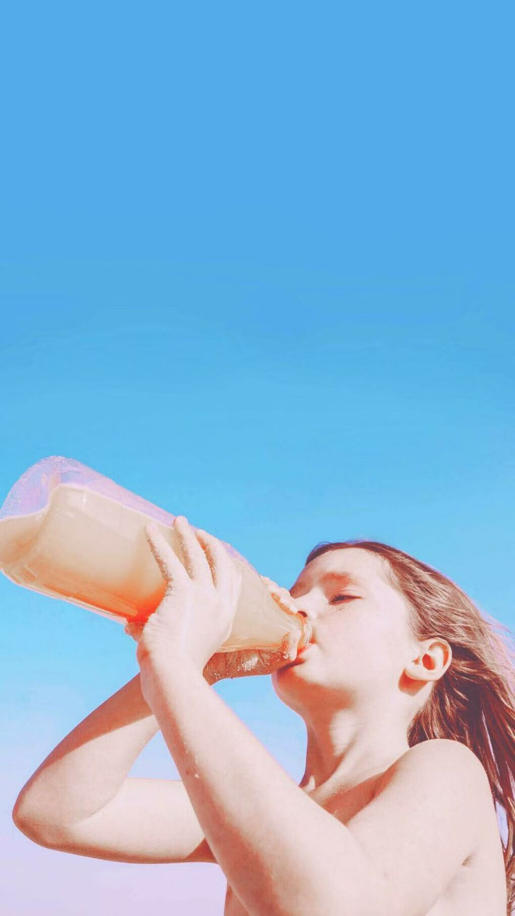 青年队战术演练专注于场上转换速度与防守位置纪律，青年集训队