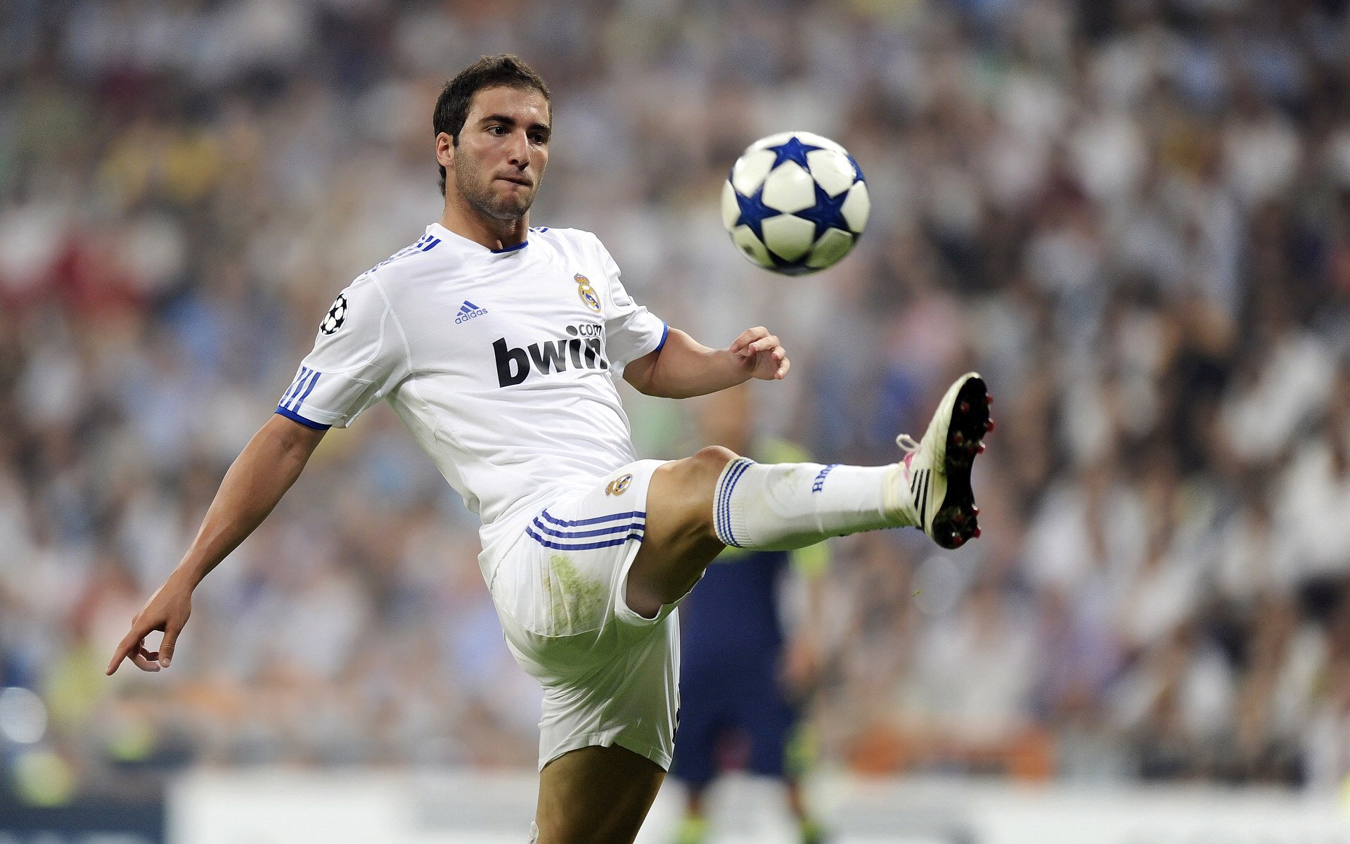 开云体育ios下载-传奇教练回顾：他们改变了联盟的战术思想，传奇足球教练